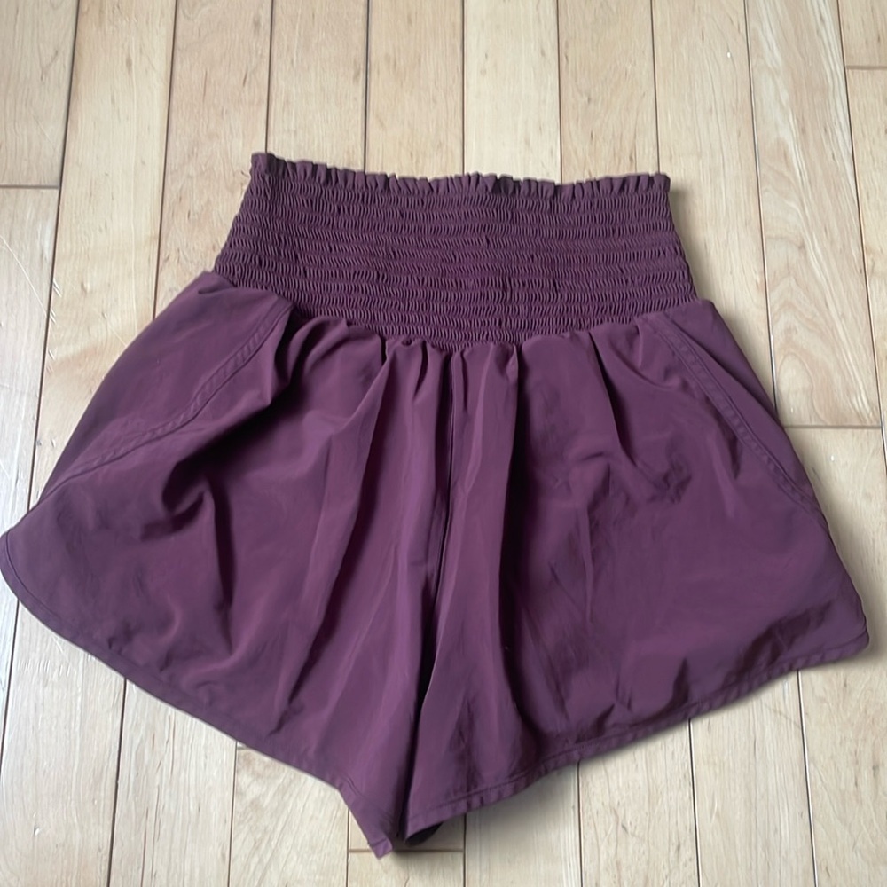 aerie maroon running shorts